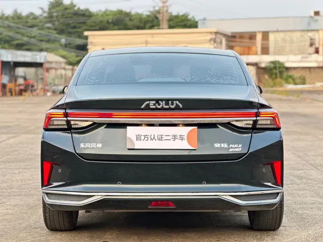 Dongfeng Yixuan MAX — Фото автомобиля 8