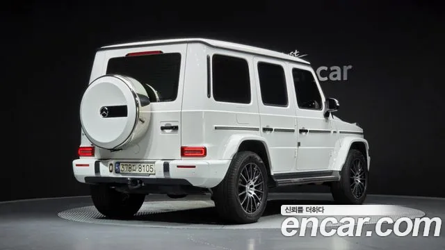 Mercedes-Benz G-Class — Фото автомобиля 2