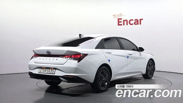Hyundai AVANTE Avante (CN7) — Фото автомобиля 2
