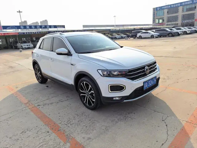 Volkswagen Volkswagen T-ROC 2022 280TSI DSG 2WD Comfort PLUS — Фото автомобиля 2