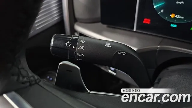 Hyundai Santa Fe MX5 — Фото автомобиля 30