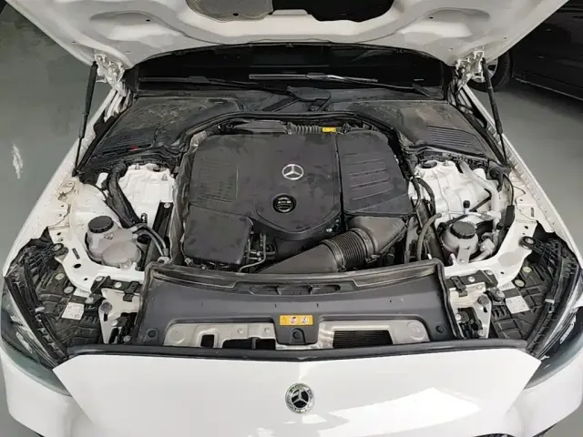 Mercedes-Benz Mercedes-Benz C-Class 2022 Facelift C 200 L Sport — Фото автомобиля 19
