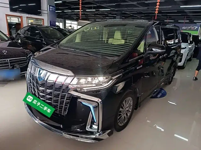 Фотография автомобиля — Toyota Alphard