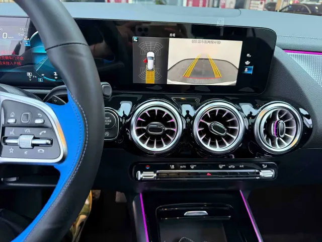 Mercedes-Benz GLA-Class — Фото автомобиля 7