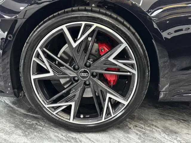 Audi A7L — Фото автомобиля 24