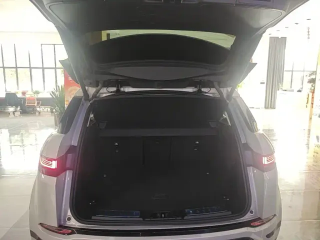 Land Rover Range Rover Evoque — Фото автомобиля 18