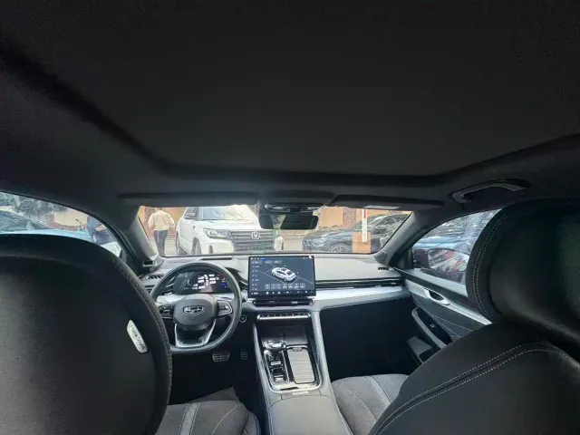 Geely Xingrui — Фото автомобиля 11