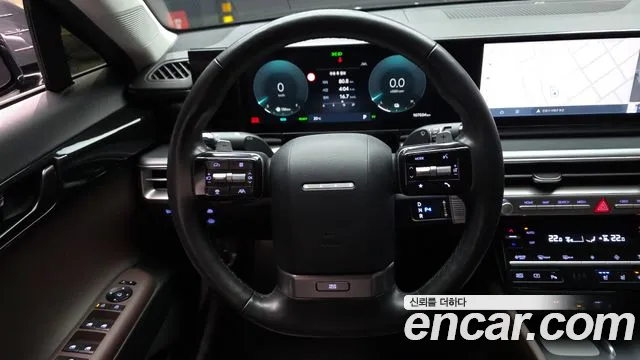 Hyundai Grandeur GN7 — Фото автомобиля 19