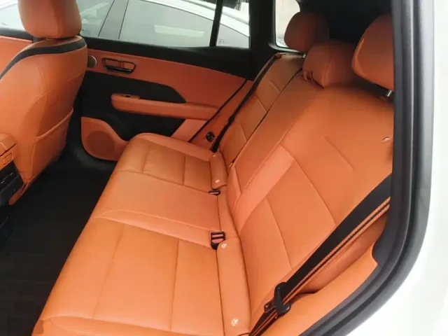 Toyota BoZhi 3X — Фото автомобиля 16