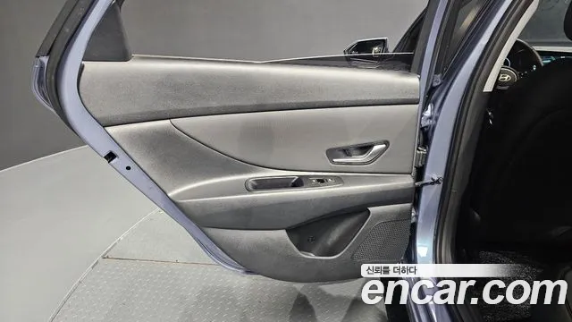 Hyundai Avante — Фото автомобиля 14