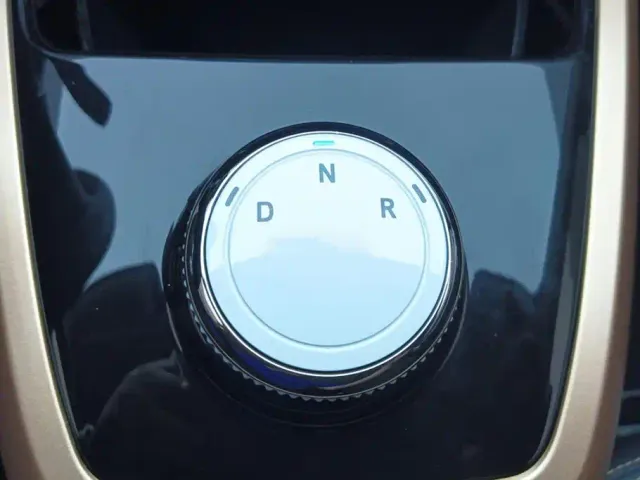 Dongfeng Yipai Dongfeng Nano EX1 2023 PRO Light Breeze Lightning — Фото автомобиля 16