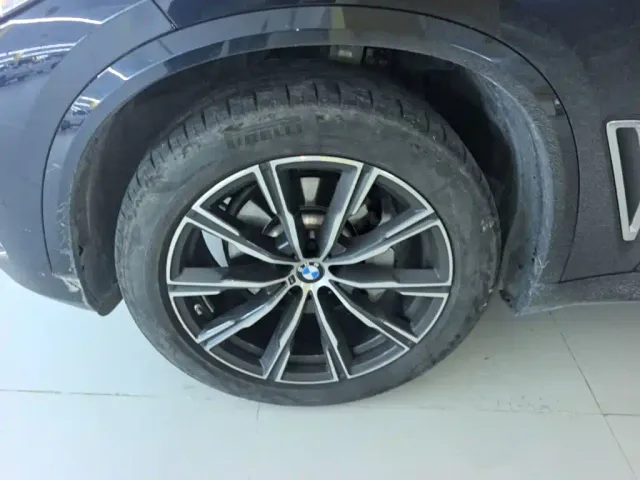 BMW X5 — Фото автомобиля 22