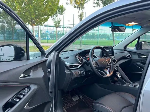 Chevrolet Orlando — Фото автомобиля 7