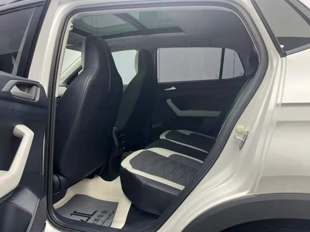 Volkswagen Tharu — Фото автомобиля 8