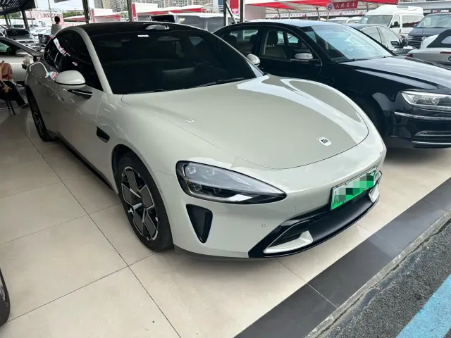 Xiaomi SU7 — Фото автомобиля 3