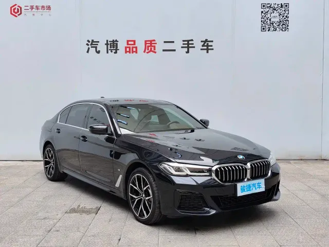 BMW 5 Series — Фото автомобиля 3