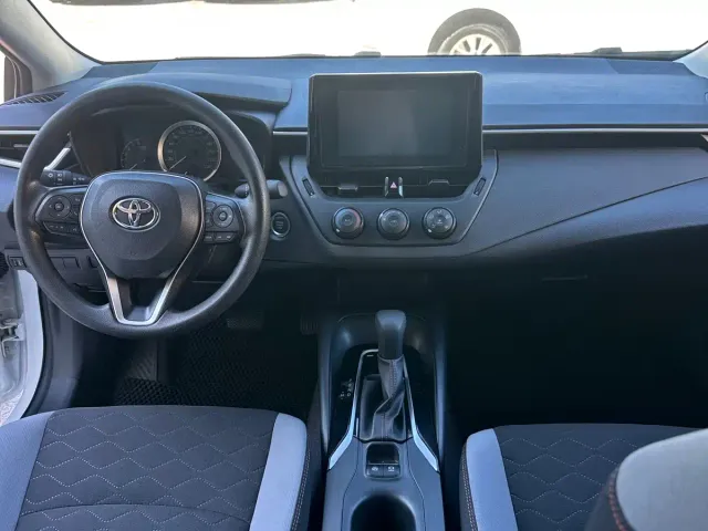 Toyota Corolla — Фото автомобиля 8
