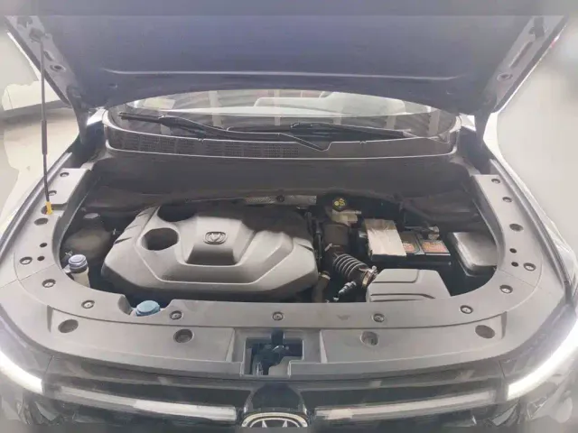 Changan CS35 Plus — Фото автомобиля 9
