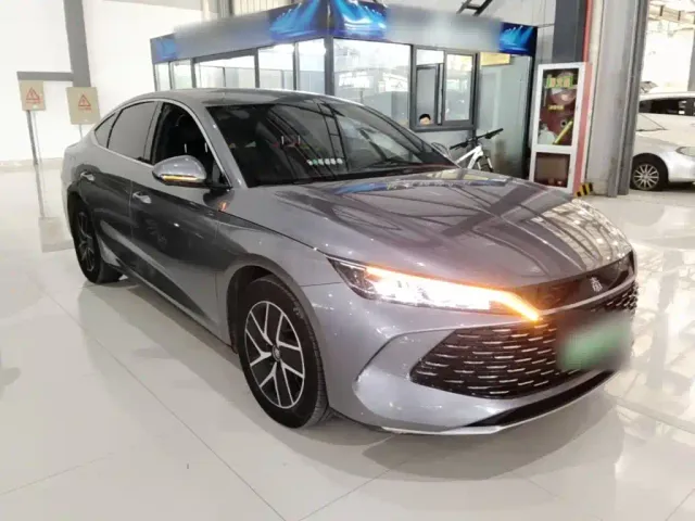 BYD Qin L — Фото автомобиля 3