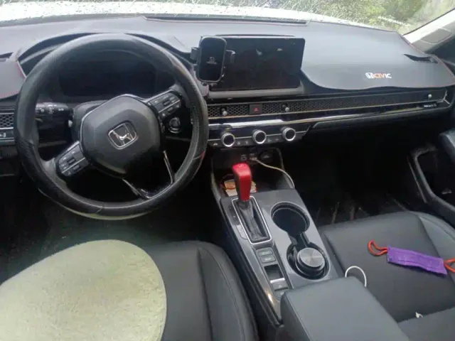 Honda Civic — Фото автомобиля 12