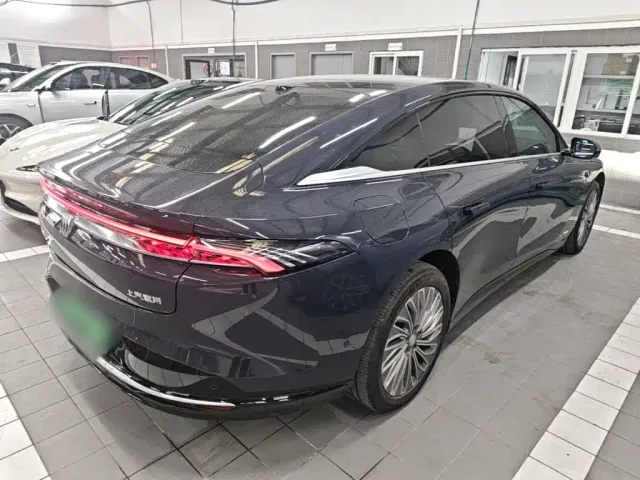 Buick Zenith Sedan 2025 Model Base Version — Фото автомобиля 6