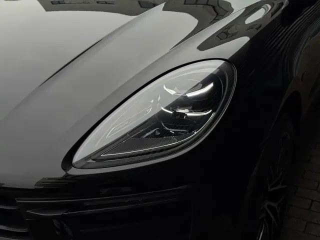 Porsche Macan — Фото автомобиля 18