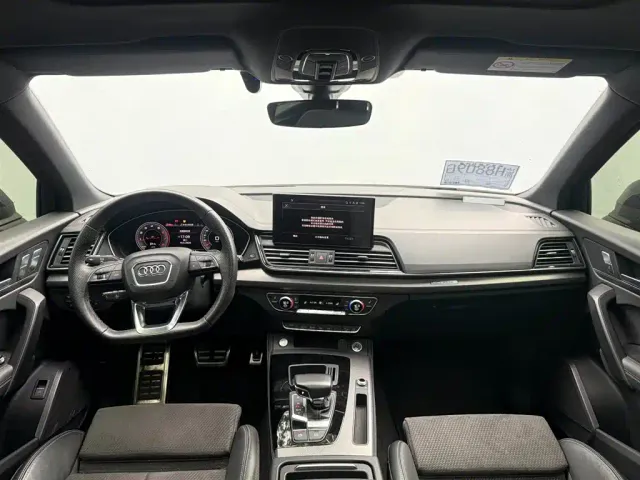 Audi Q5L Sportback — Фото автомобиля 7