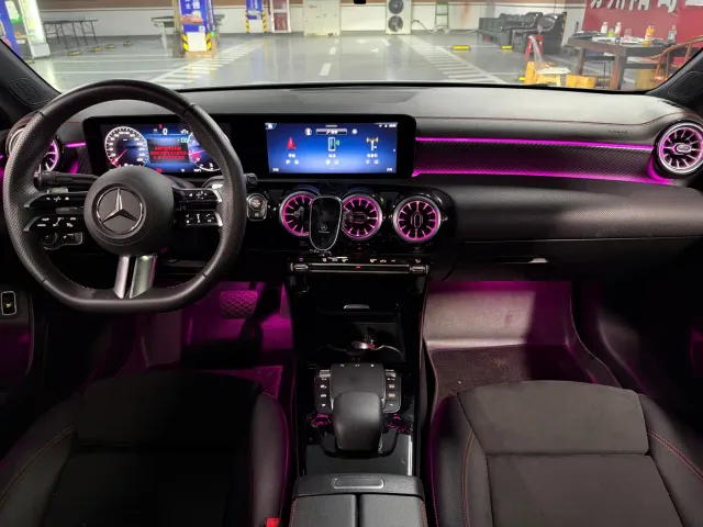 Mercedes-Benz A-Class — Фото автомобиля 10