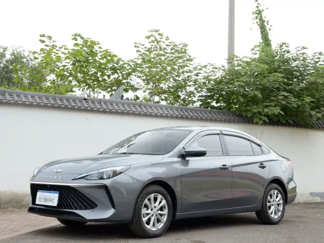 Фотография автомобиля — Roewe i5