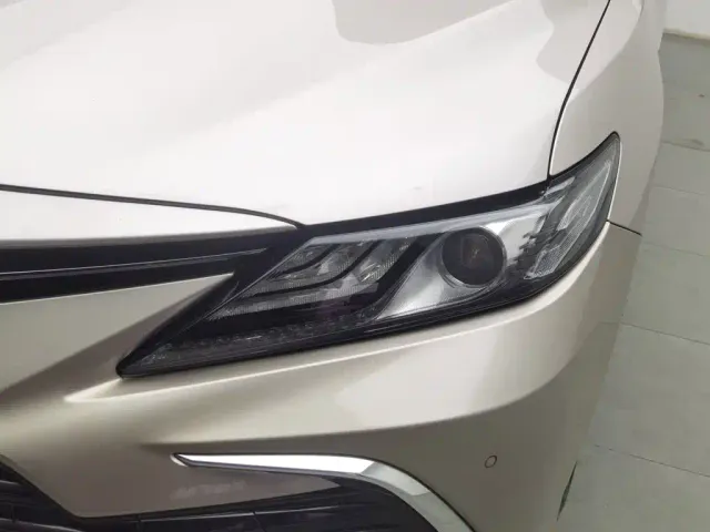 Toyota Camry — Фото автомобиля 7
