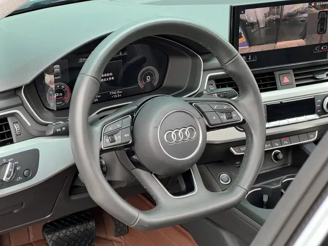 Audi A4L — Фото автомобиля 28