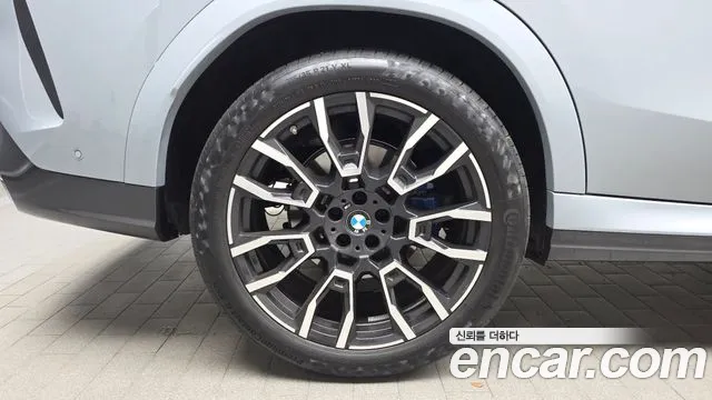 BMW X6 xDrive40i M Sport — Фото автомобиля 5