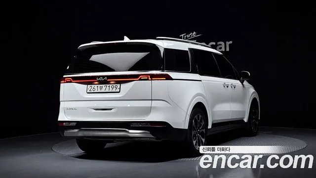 Kia Canival Carnival 4 поколение Дизель 9 мест Noblesse — Фото автомобиля 2