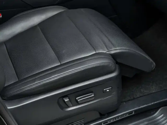 Toyota Vellfire — Фото автомобиля 25