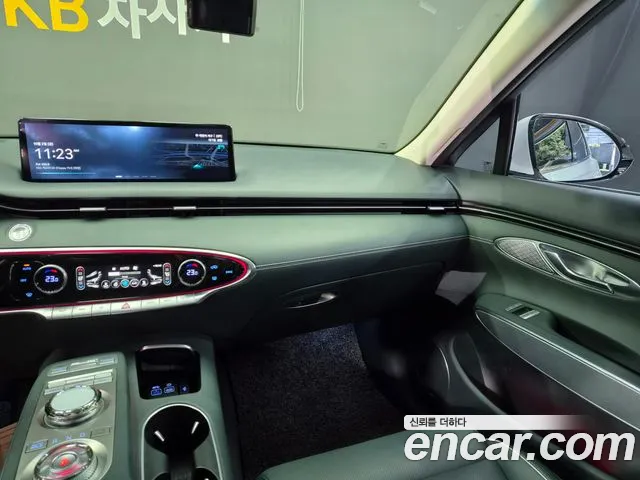 Genesis GV70 Electrified — Фото автомобиля 8