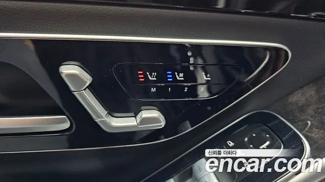 Mercedes-Benz S-Class — Фото автомобиля 28
