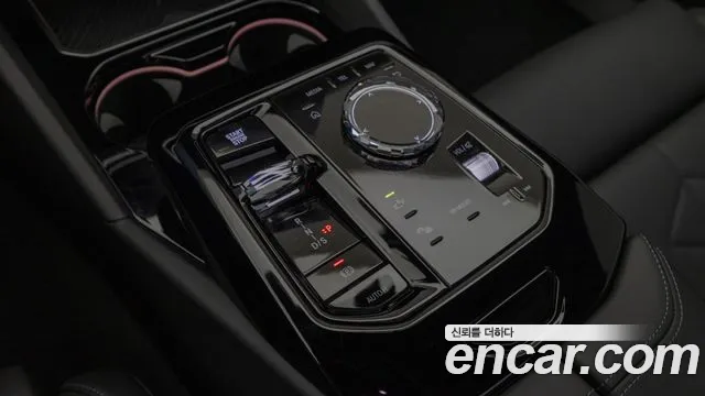 BMW 5 Series G60 — Фото автомобиля 9