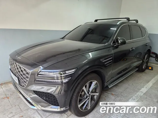 Фотография автомобиля — Genesis GV80