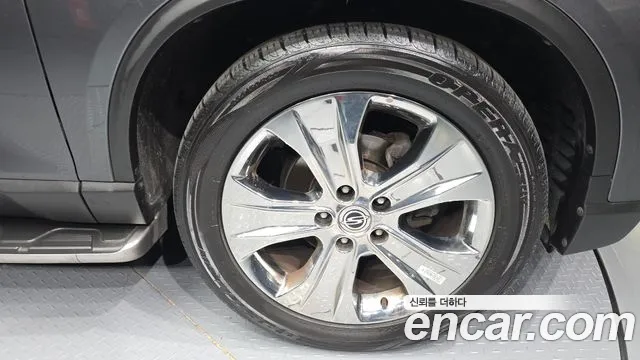 KG_Mobility_Ssangyong Rexton — Фото автомобиля 21