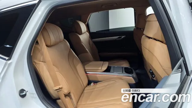 Genesis GV80 2.5T Бензин AWD — Фото автомобиля 8