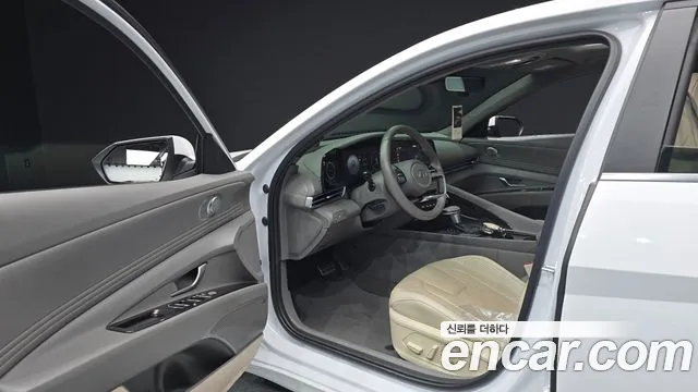 Hyundai Avante — Фото автомобиля 15