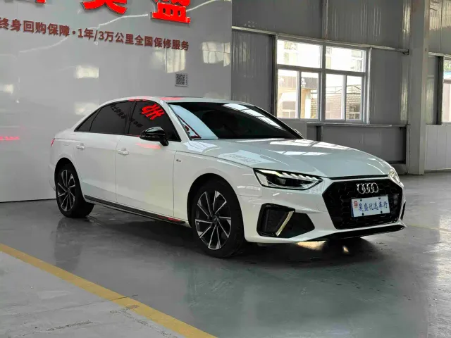 Audi A4L — Фото автомобиля 3