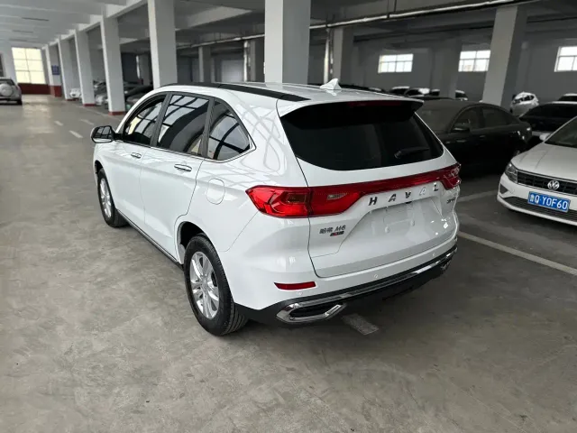 Haval M6 — Фото автомобиля 16