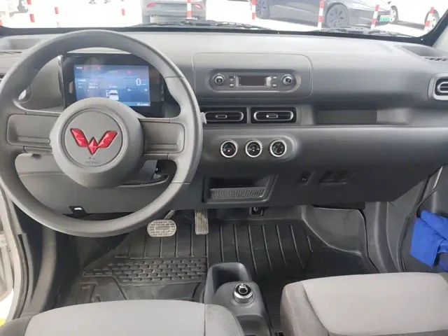 Wuling Motors Wuling Zhiguang NEV 2025 Model 305km Base Version — Фото автомобиля 9