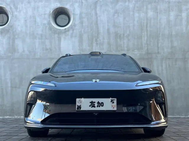 Nio ET5 Touring — Фото автомобиля 2
