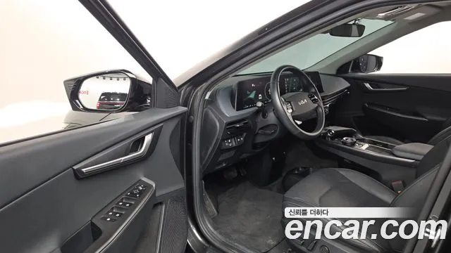 Kia EV6 — Фото автомобиля 15