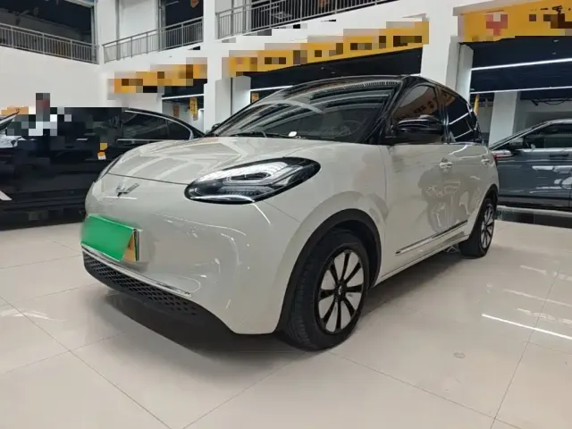 Фотография автомобиля — Wuling Bingo