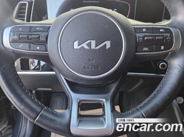 Kia Sportage Sportage 5-е поколение Бензин 1.6 турбо 2WD — Фото автомобиля 8