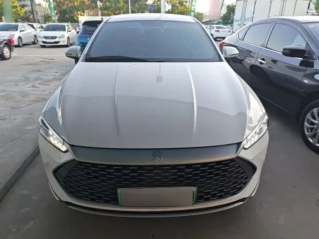 BYD Qin PLUS — Фото автомобиля 2