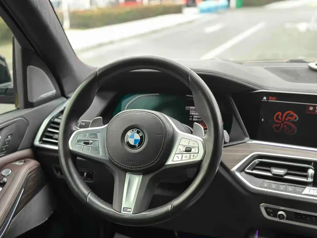 BMW X5 — Фото автомобиля 18
